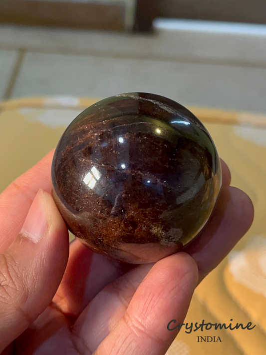 Garnet \ Sphere \ 1.5 - 2 inch \ 263 gm \ GARS1