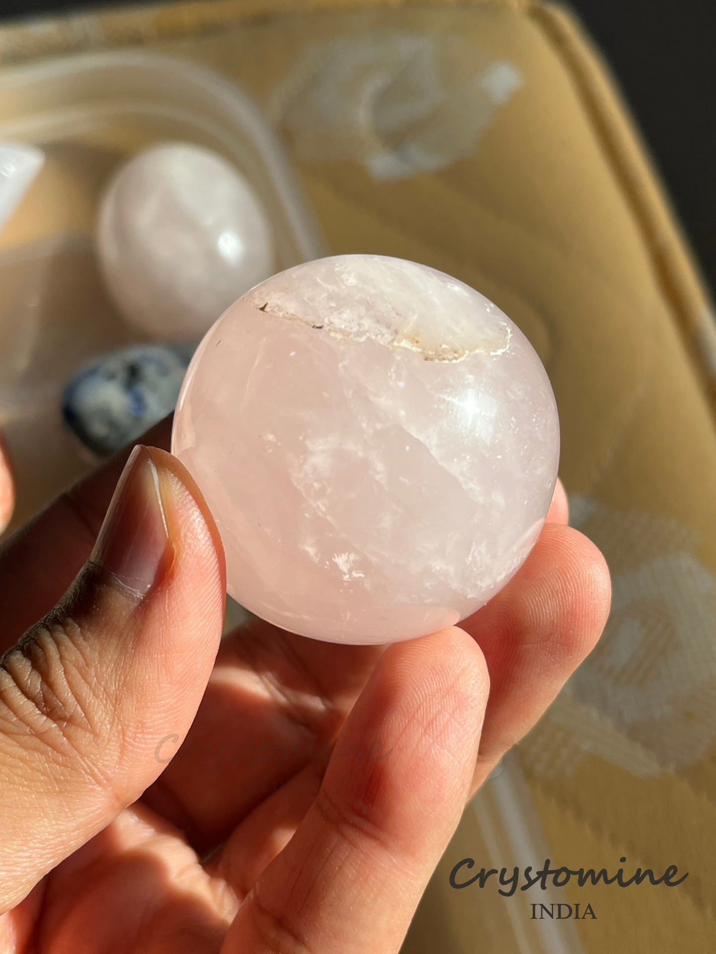 Rose Quartz \ Sphere \ 1.5 - 2 inch \ 128 gm \ RQS1