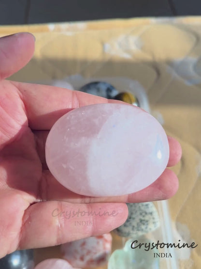 Rose Quartz \ Palm Stone \ 2 - 2.5 inch \ 95 gm \ RQPS1