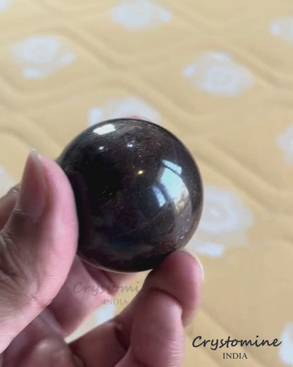 Garnet \ Sphere \ 1.5 - 2 inch \ 168 gm \ GARS2