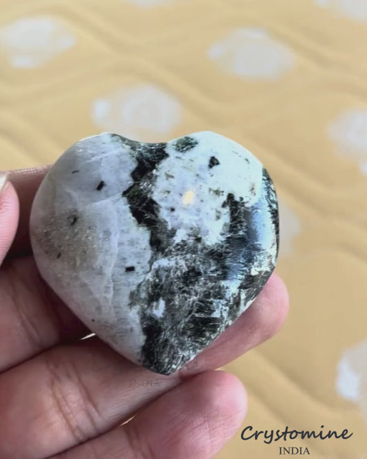 Rainbow Moonstone \ Heart \ 1.5 - 2 inch \ 66 gm \ RMH2