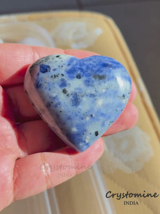 Sodalite \ Heart \ 2.5 inch \ 100 gm \ SODH1